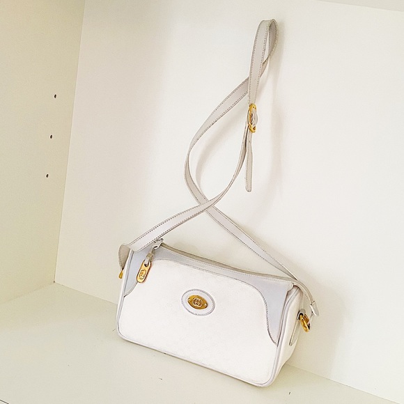 !!!!! SOLD!!!! Authentic GUCCI GG Supreme Webb - Picture 5 of 14